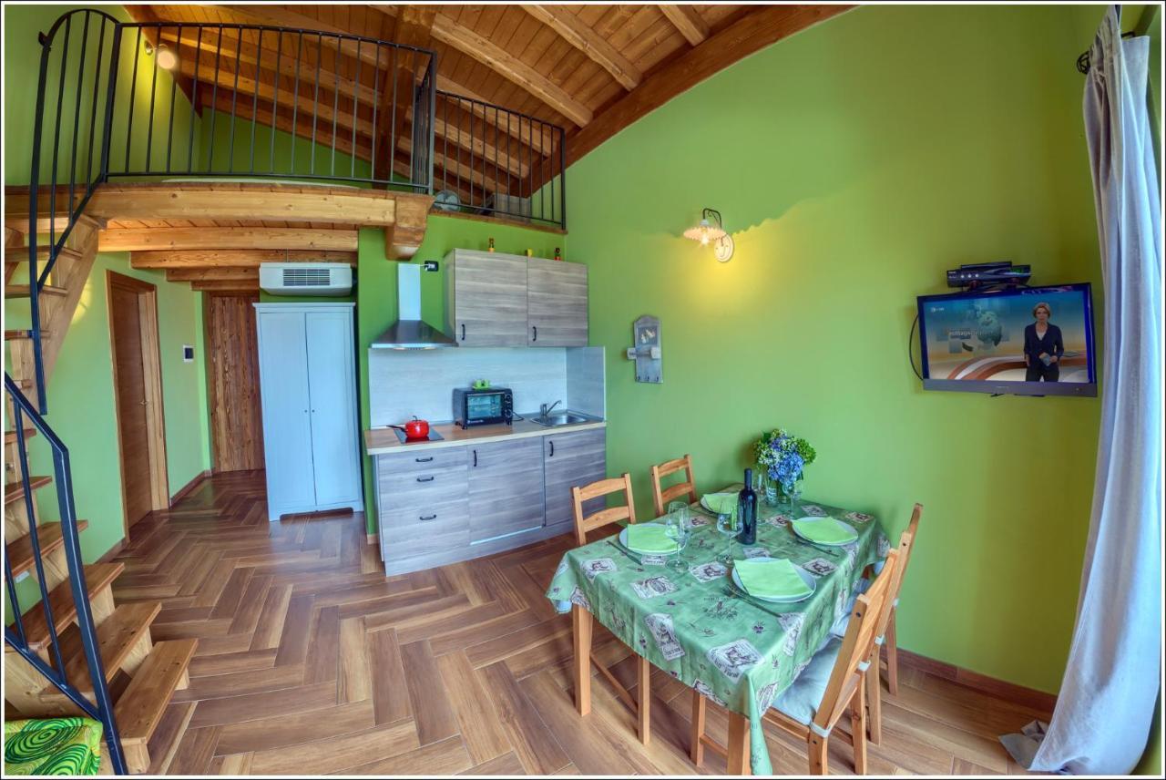 Апартаменти Fantastica Casa Poppo Беллано Екстер'єр фото